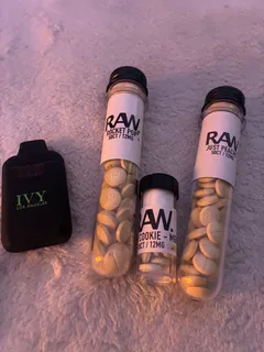 Packaging photo from a thread about RAW